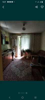 Продается 4-комнатная квартира с автономным отоплением на улице Белокоровицкое шоссе