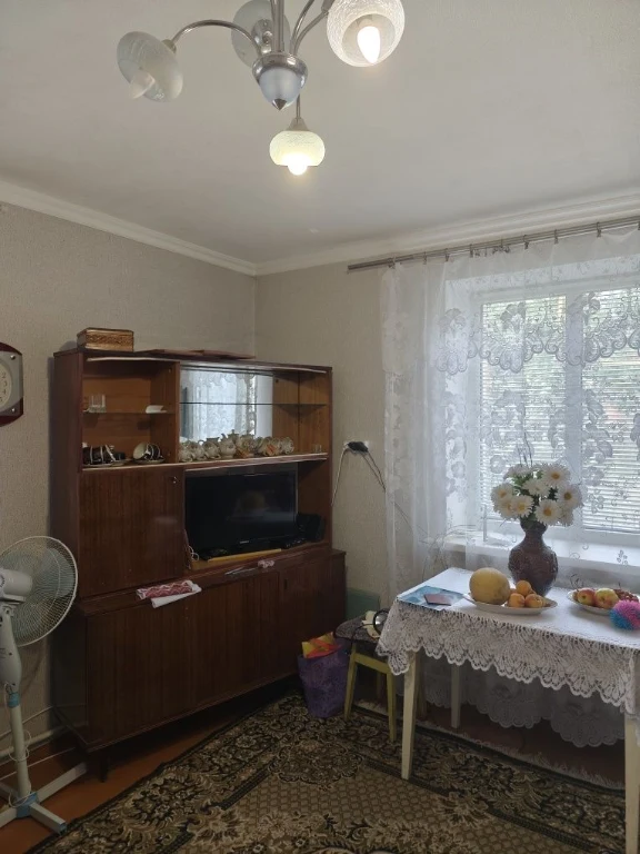 Продам 3-хкімнатну квартиру+ гараж Щебзавод