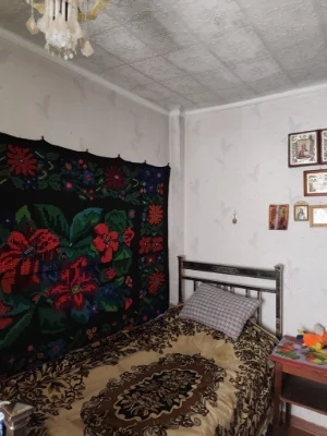 Продам 3-хкімнатну квартиру+ гараж Щебзавод