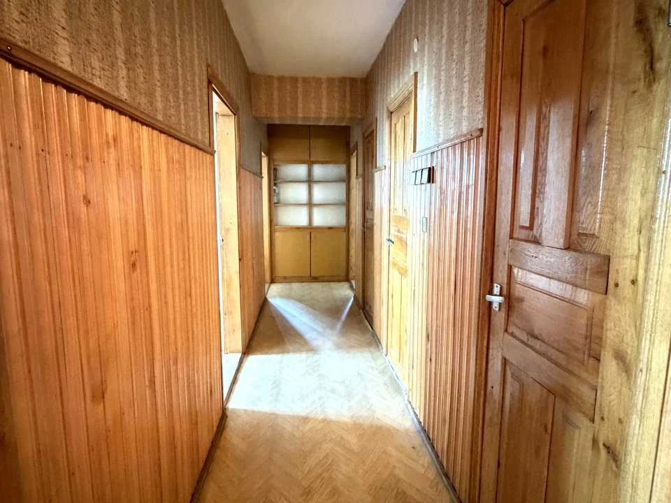 Квартира. Коростишів, Довженка