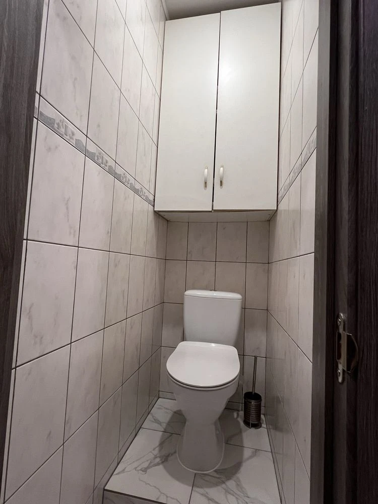Продається простора 3х кім. Квартира зі свіжим ремонтом