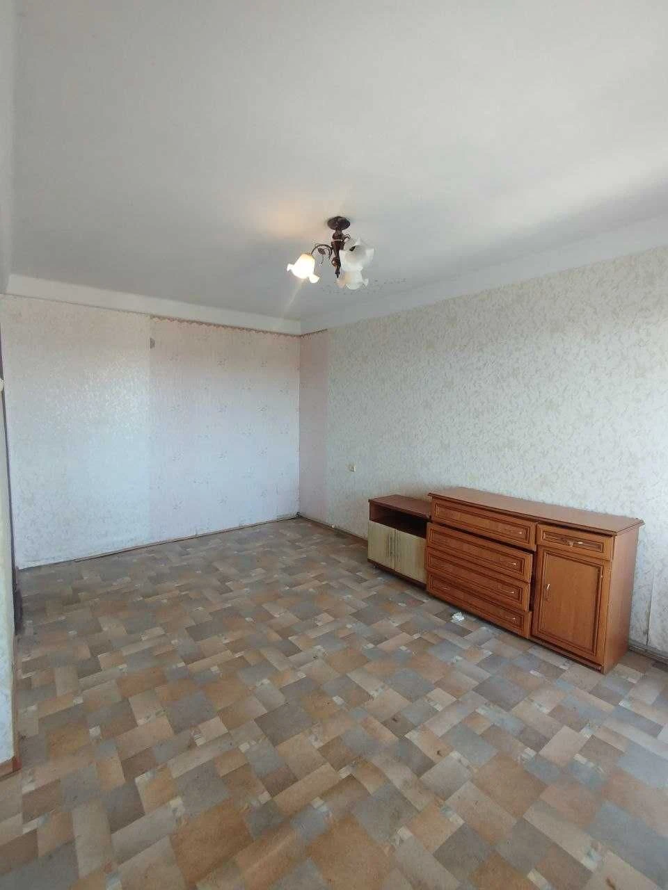 Продаж 3-кімнатної квартири на вул. Огієнка