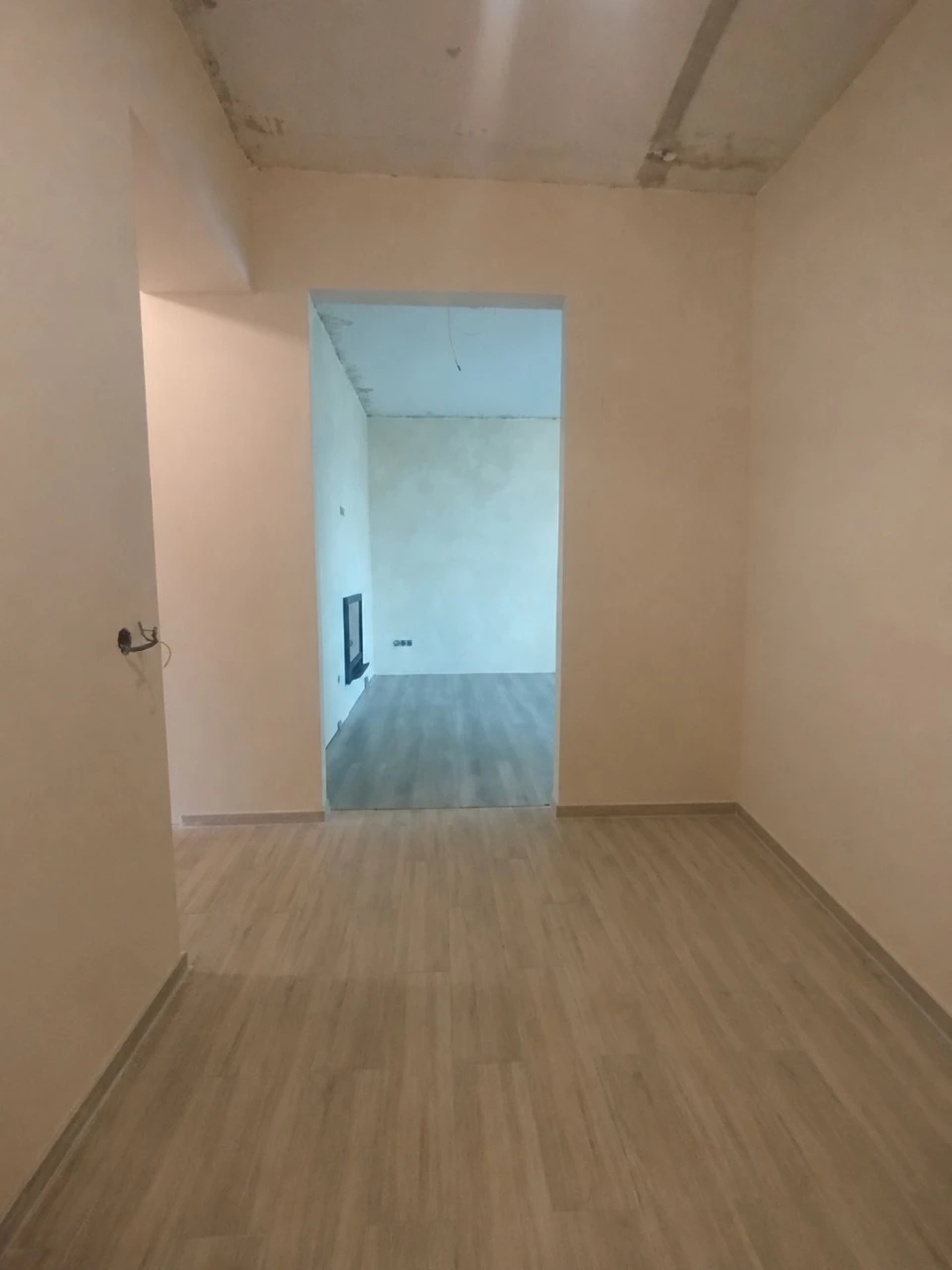 Продається 3-кімнатна квартира на вул. Огієнка