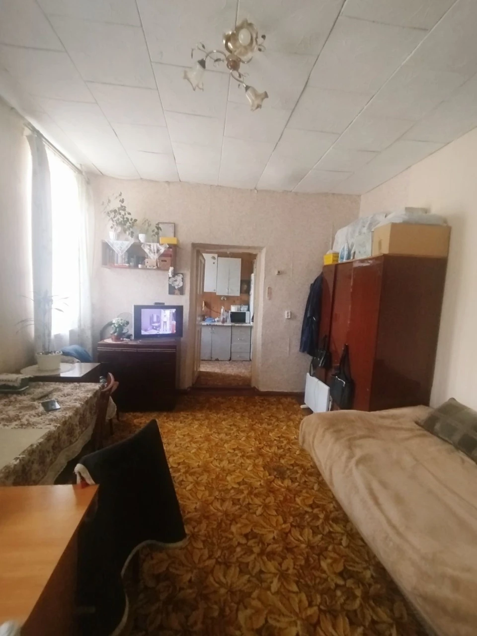 Продаж однокімнатної квартири вул. Огієнка. Розглядаємо держ