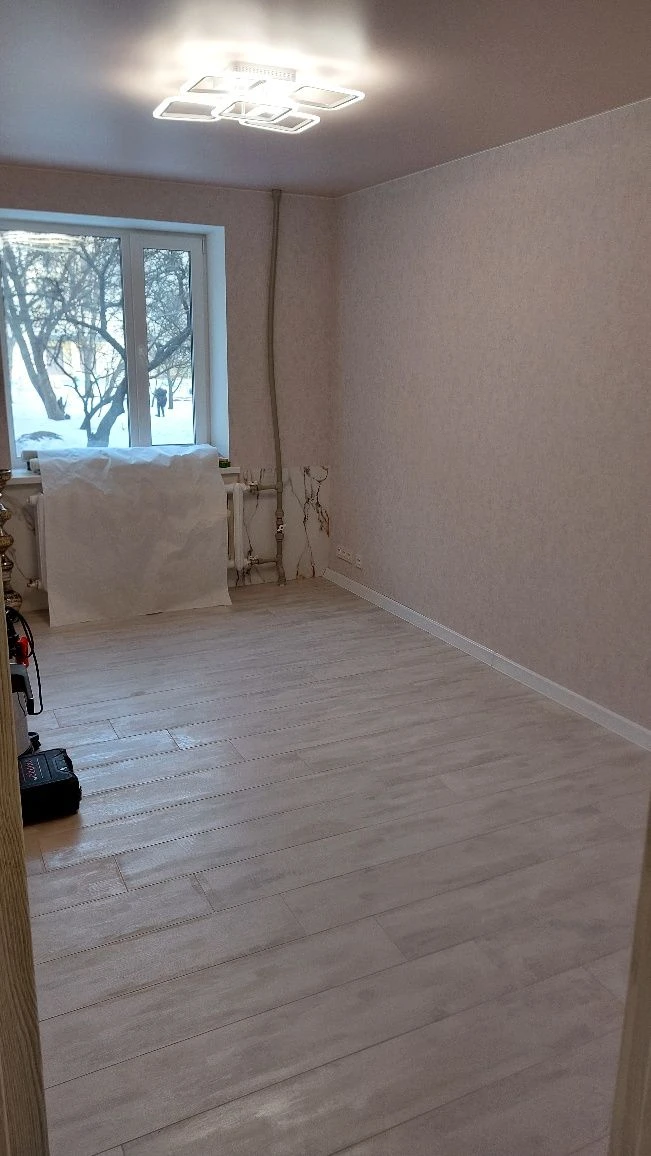 Продам трикімнатну квартиру