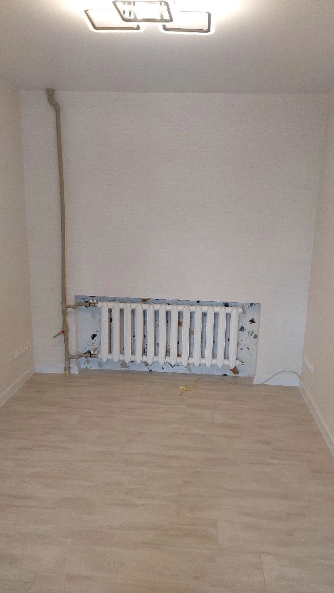 Продам трикімнатну квартиру