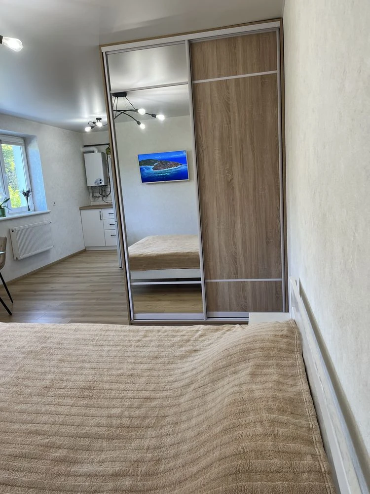 Продаж | 1 квартири-студії | Звягель
