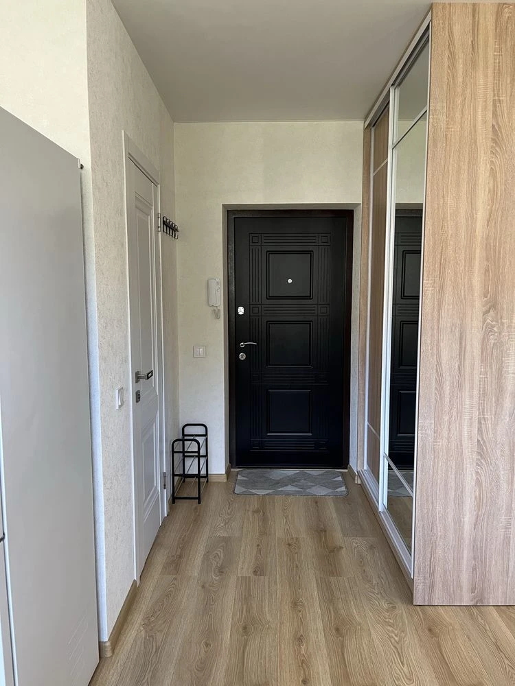 Продаж | 1 квартири-студії | Звягель