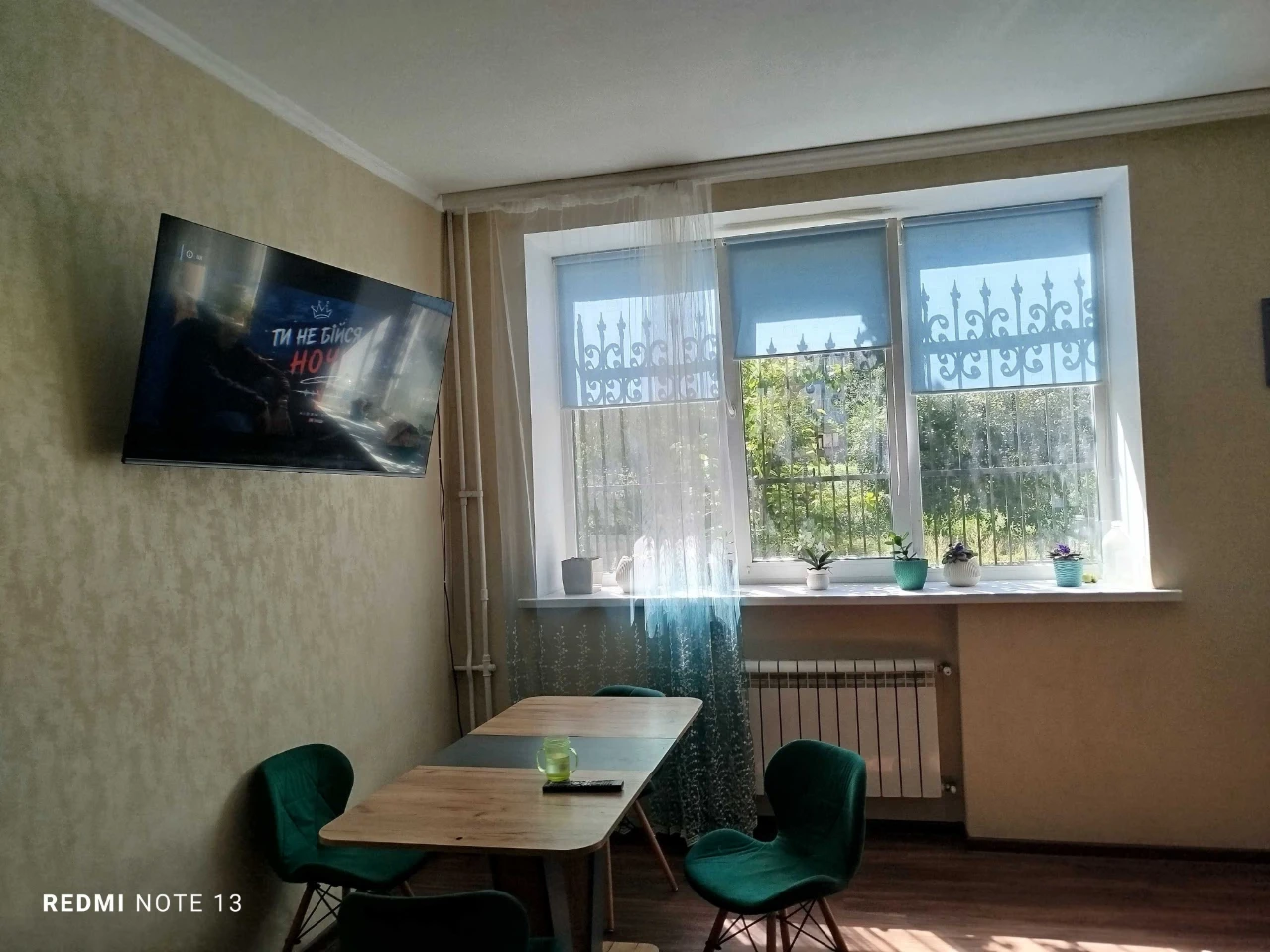 Продам трьохкімнатну квартиру в місті Звягель