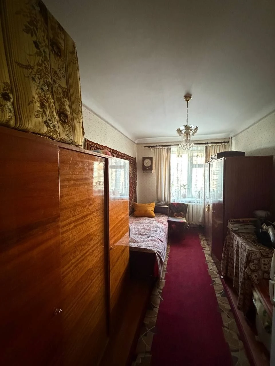 Продаж 3-кімнатної квартири в центральній частині міста!