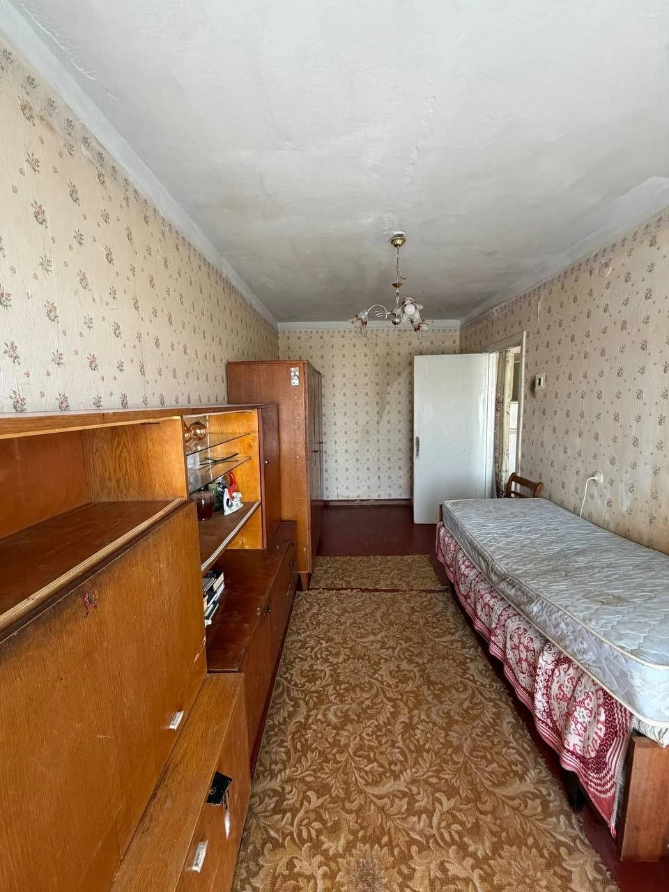 Продаж 3-кімнатної квартири в центральній частині міста!!