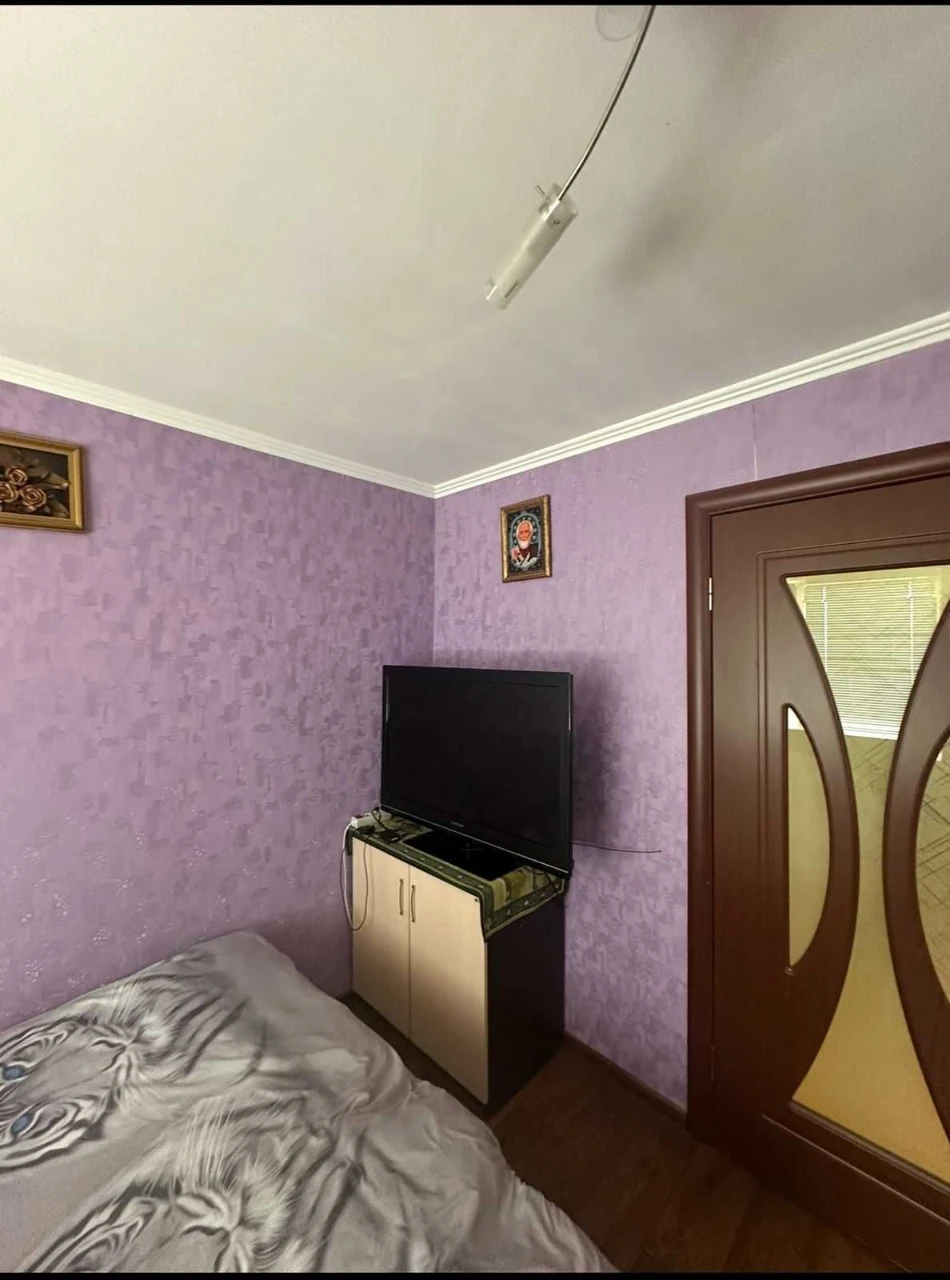 Продається 3-кімнатна квартира