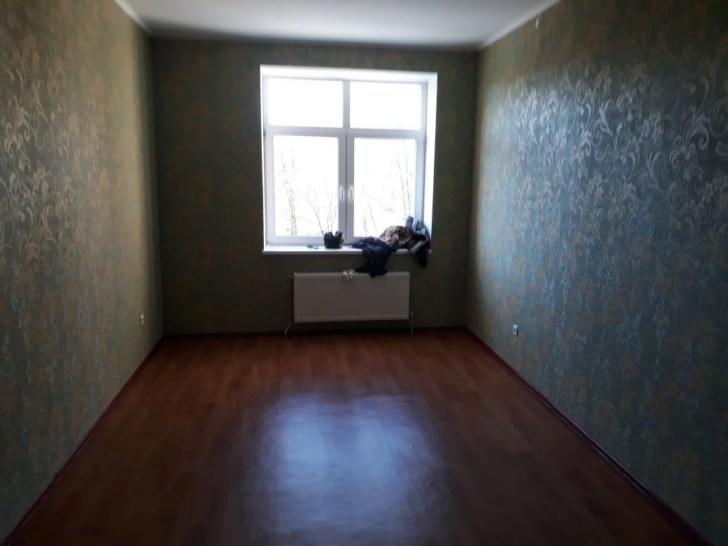 Продається 3-кімнатна квартира