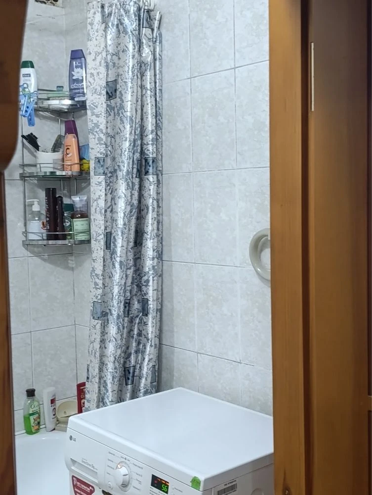 Продаж Двохкімнатноі квартири