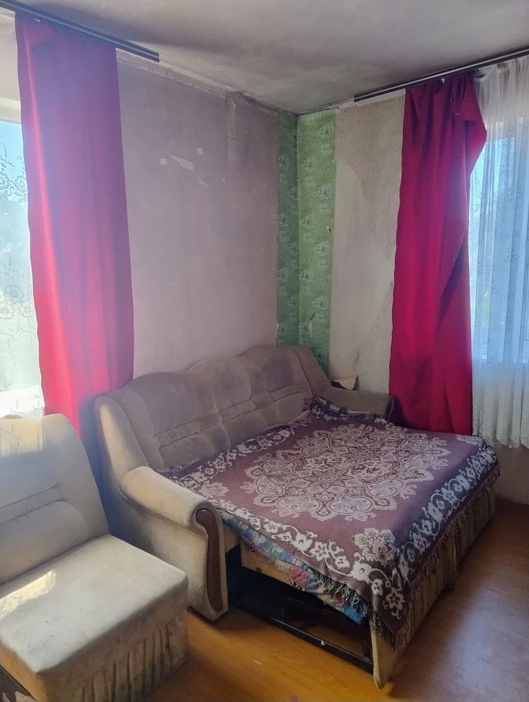 3-bedroom apartment in Radomyshl