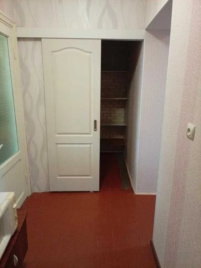 Продается 2-комнатная квартира, ул. Рубашова, город Чуднов, Житомирская область