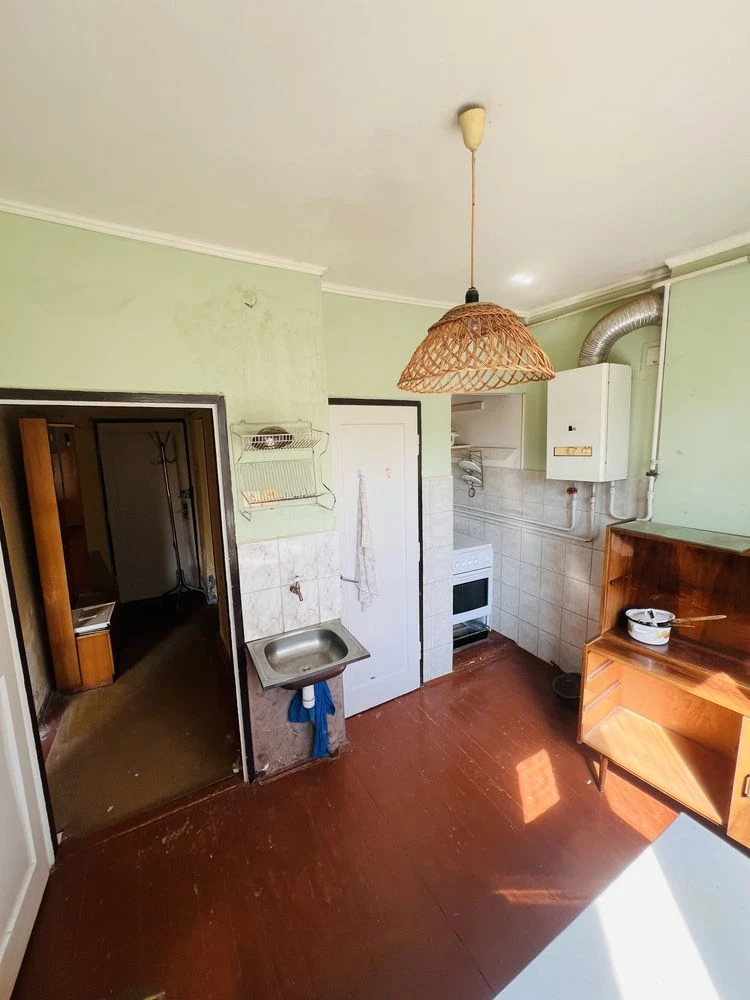 Продажа 1-комн. квартиры в г. Берегове (просп. Геологів)