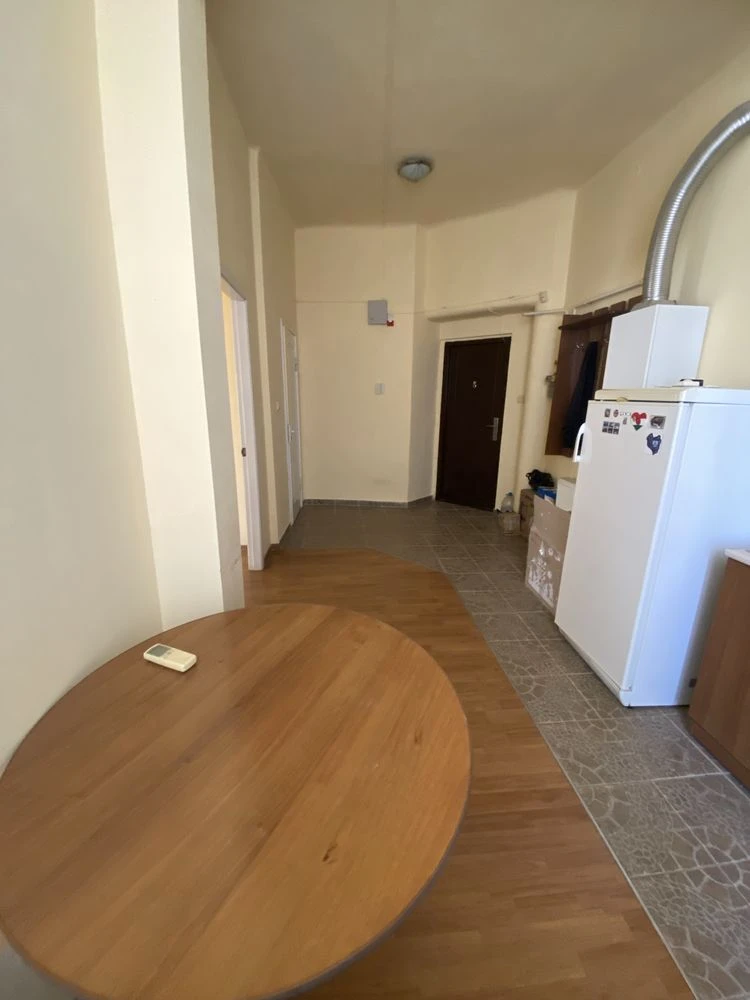 Продам 2-кімнатну квартиру в Берегові