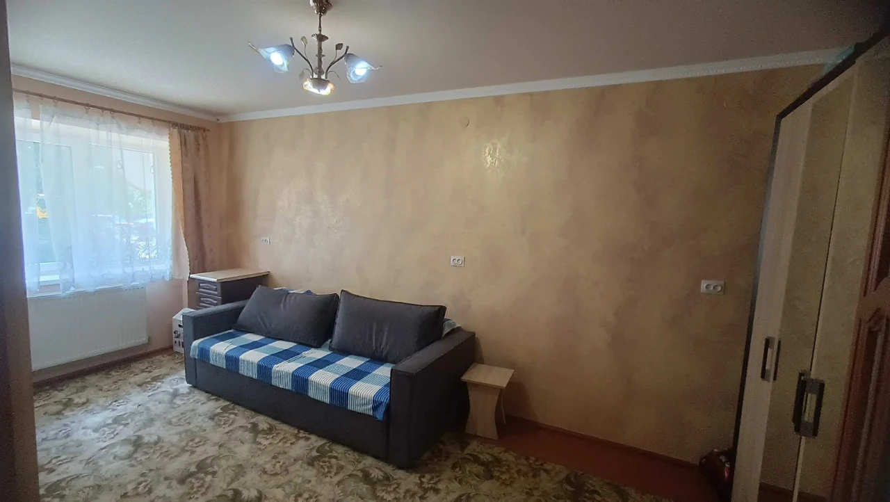 ПРОДАЖ ОДНОКІМНАТНОЇ КВАРТИРИ на 1 ПОВЕРСІ з євроремонтом у