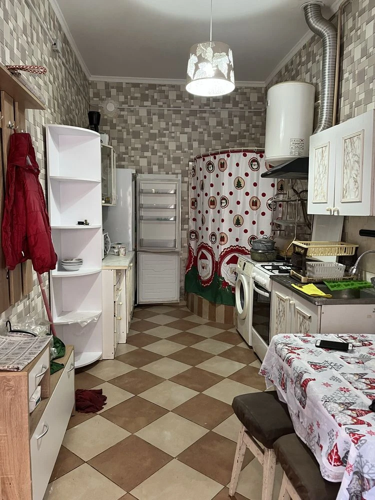 Продам 2-кімнатну квартиру термал басейн «Закарпаття» 5 хвил