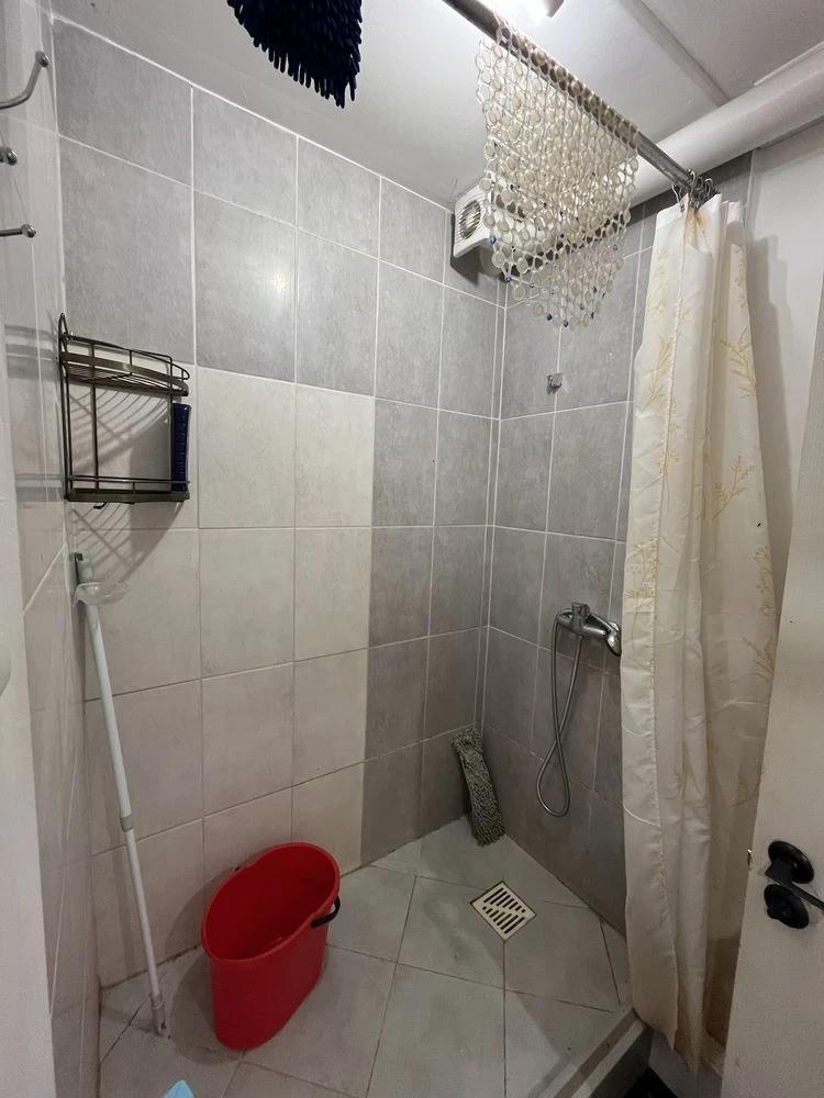 Продам 2-х кімнатний апартамент 38 м2 напроти термального ба