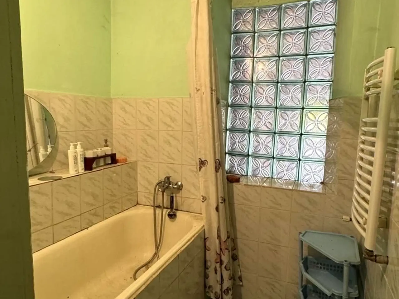 Продаж квартири, 3 кімнати, 81 м²