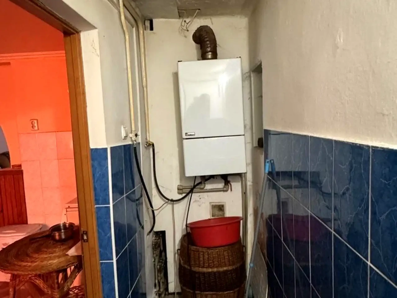 Продаж квартири, 3 кімнати, 81 м²