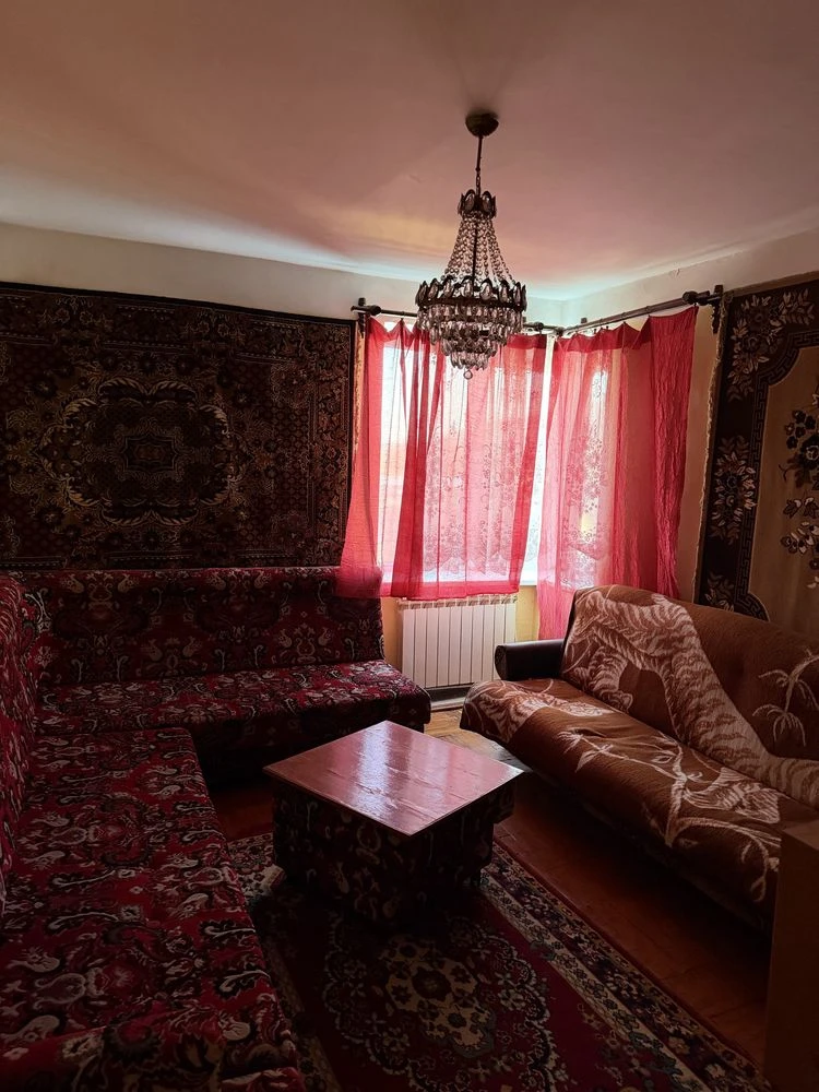 Продається квартира в центрі