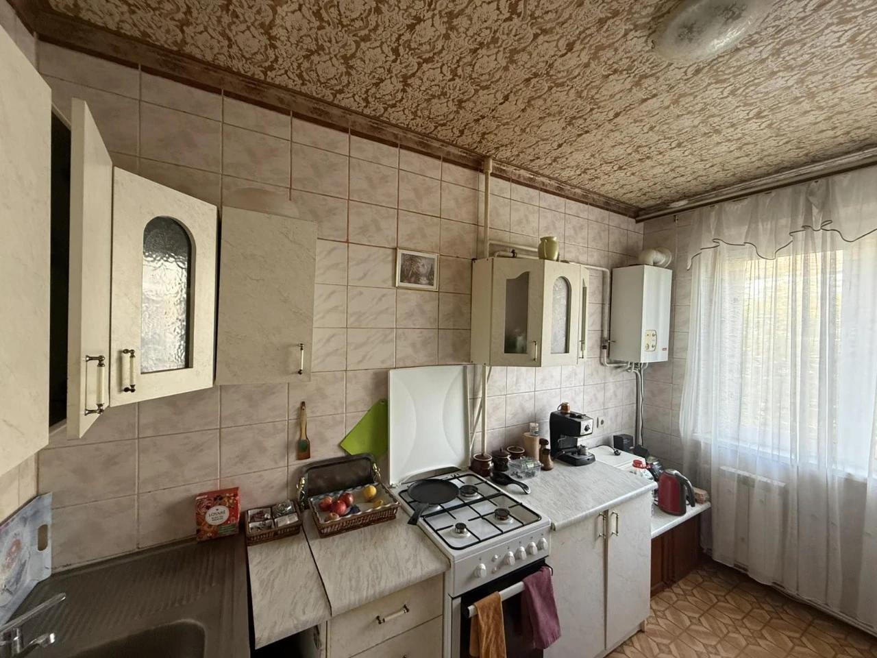 Продається трикімнатна квартира в районі Токіо