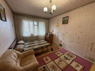 Продається трикімнатна квартира в районі Токіо