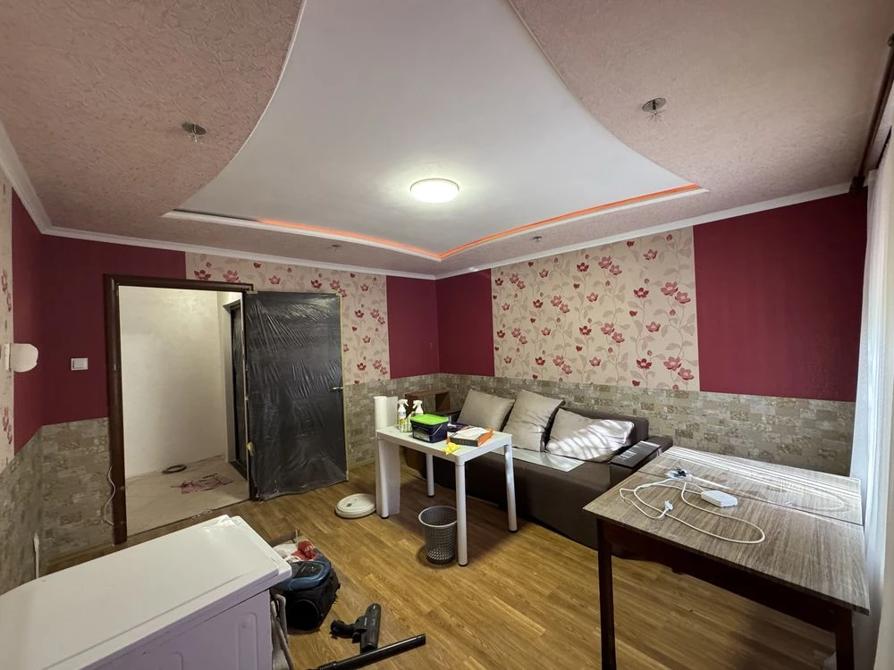 Sale of a three-room apartment in ROSVIGOV