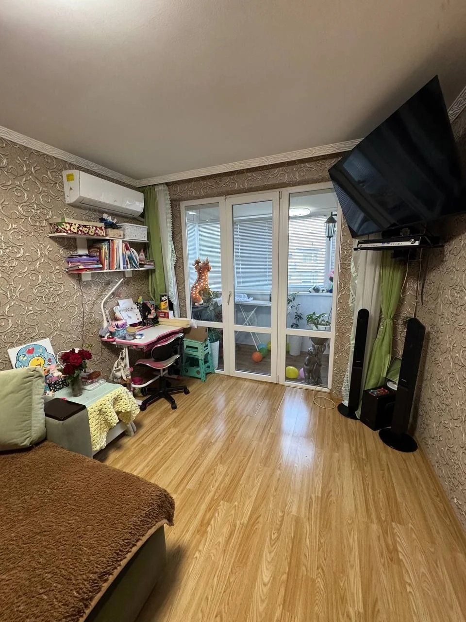 Продам 2-кімнатну квартиру в Паланку