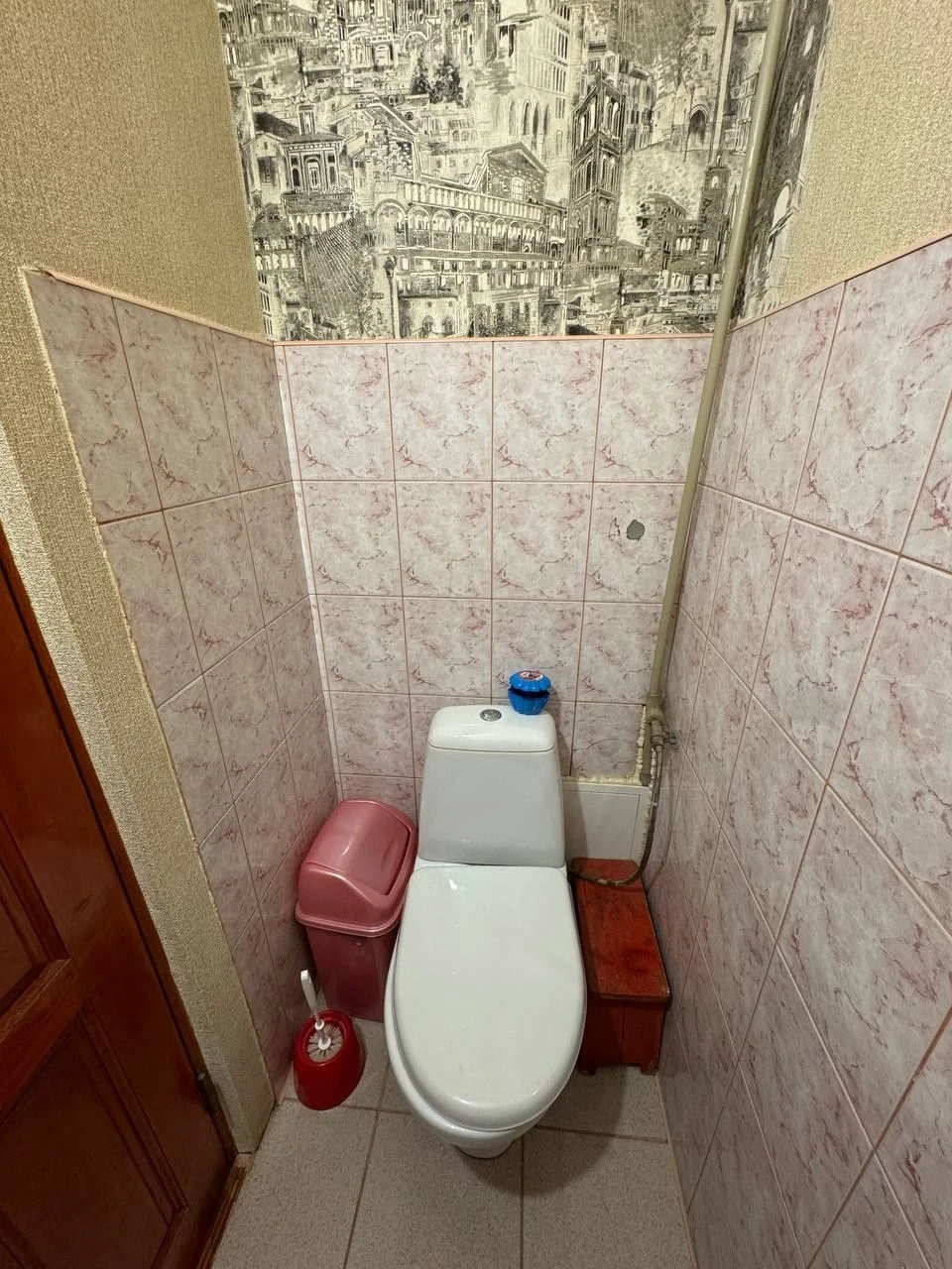 Продам 2-кімнатну квартиру в Паланку