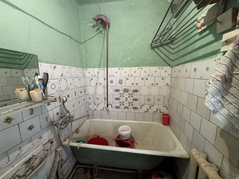 Sale of a two-bedroom apartment