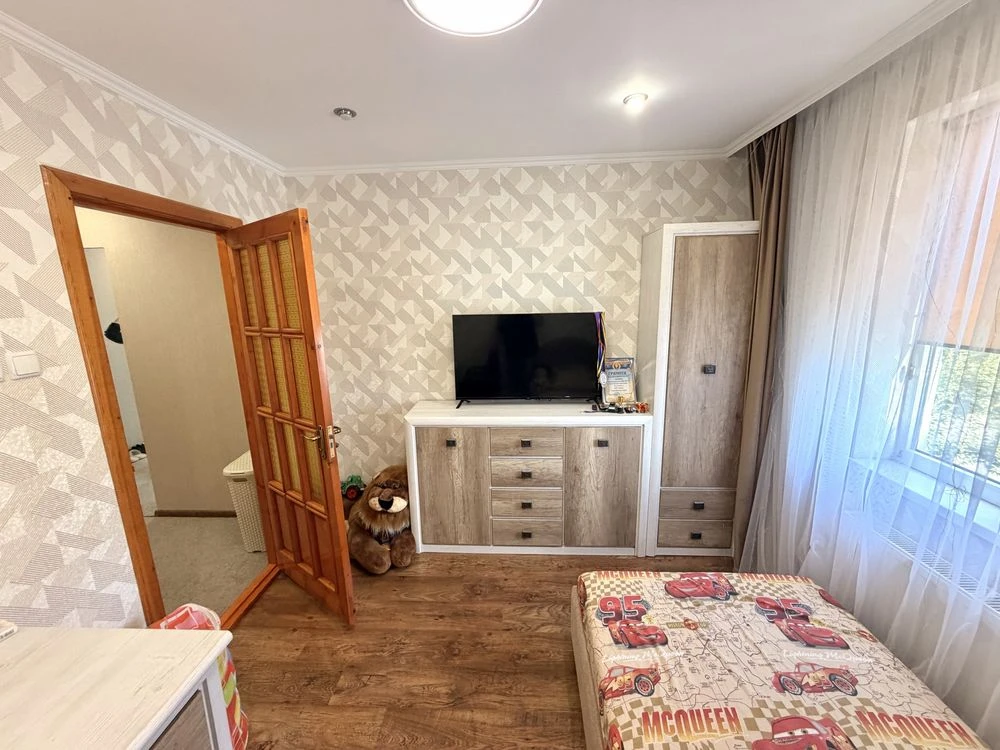 3-кімнатна квартира, 2 поверх