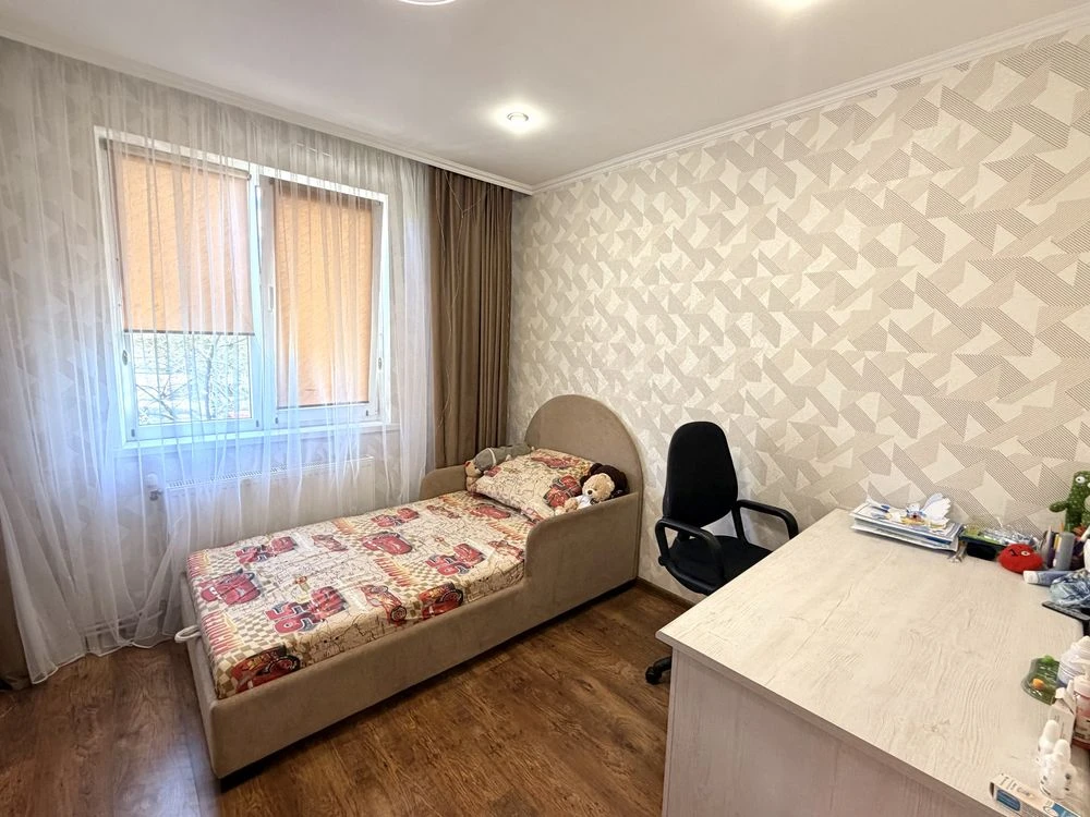 3-кімнатна квартира, 2 поверх