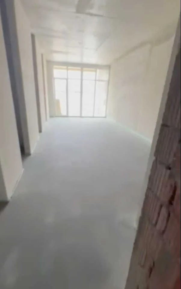 Продам 2-кімнатну квартиру 76 м² у центрі Мукачева НИЖЧЕ РИН