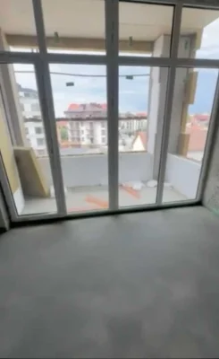 Продам 2-кімнатну квартиру 76 м² у центрі Мукачева НИЖЧЕ РИН