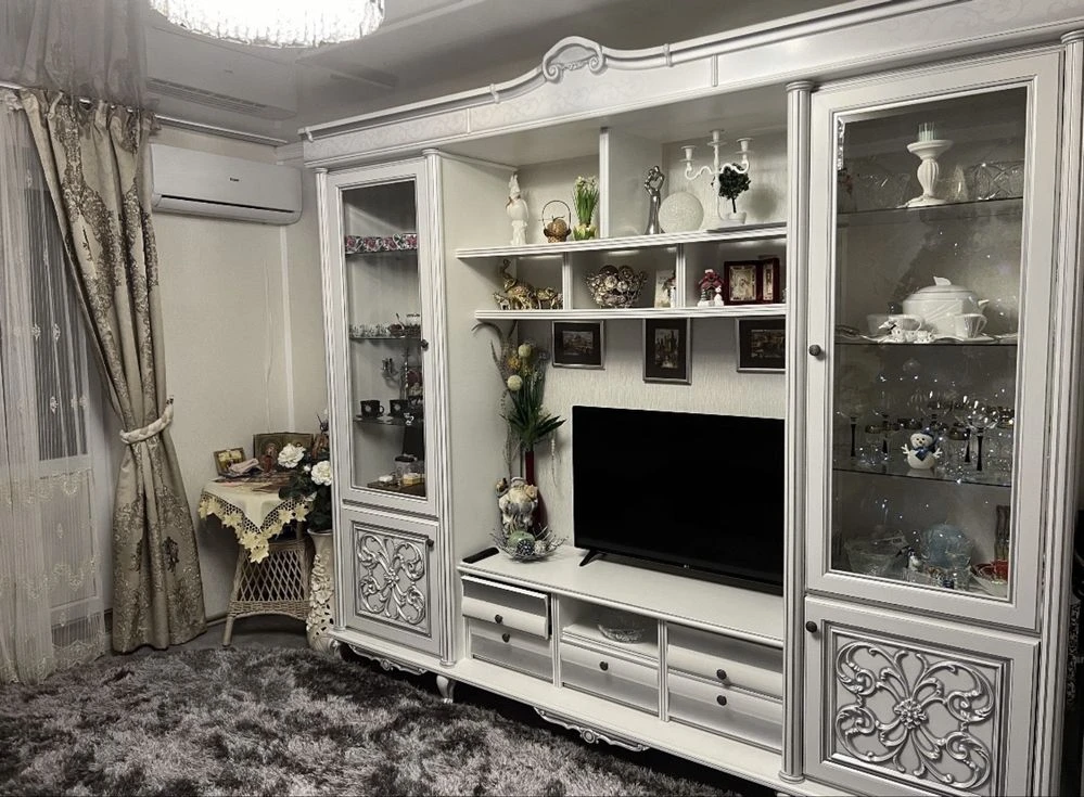 Від власника! Продаж великоі двокімнатноі квартири