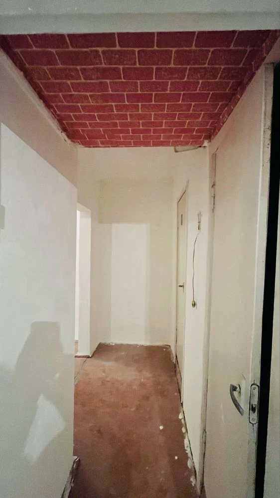 Продається 2-кімнатна квартира в Мукачево, Росвигово
