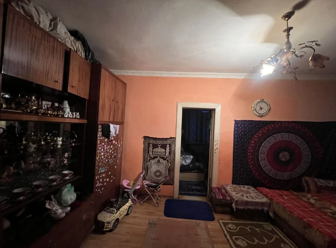 Продаж 2кім квартири 2/3