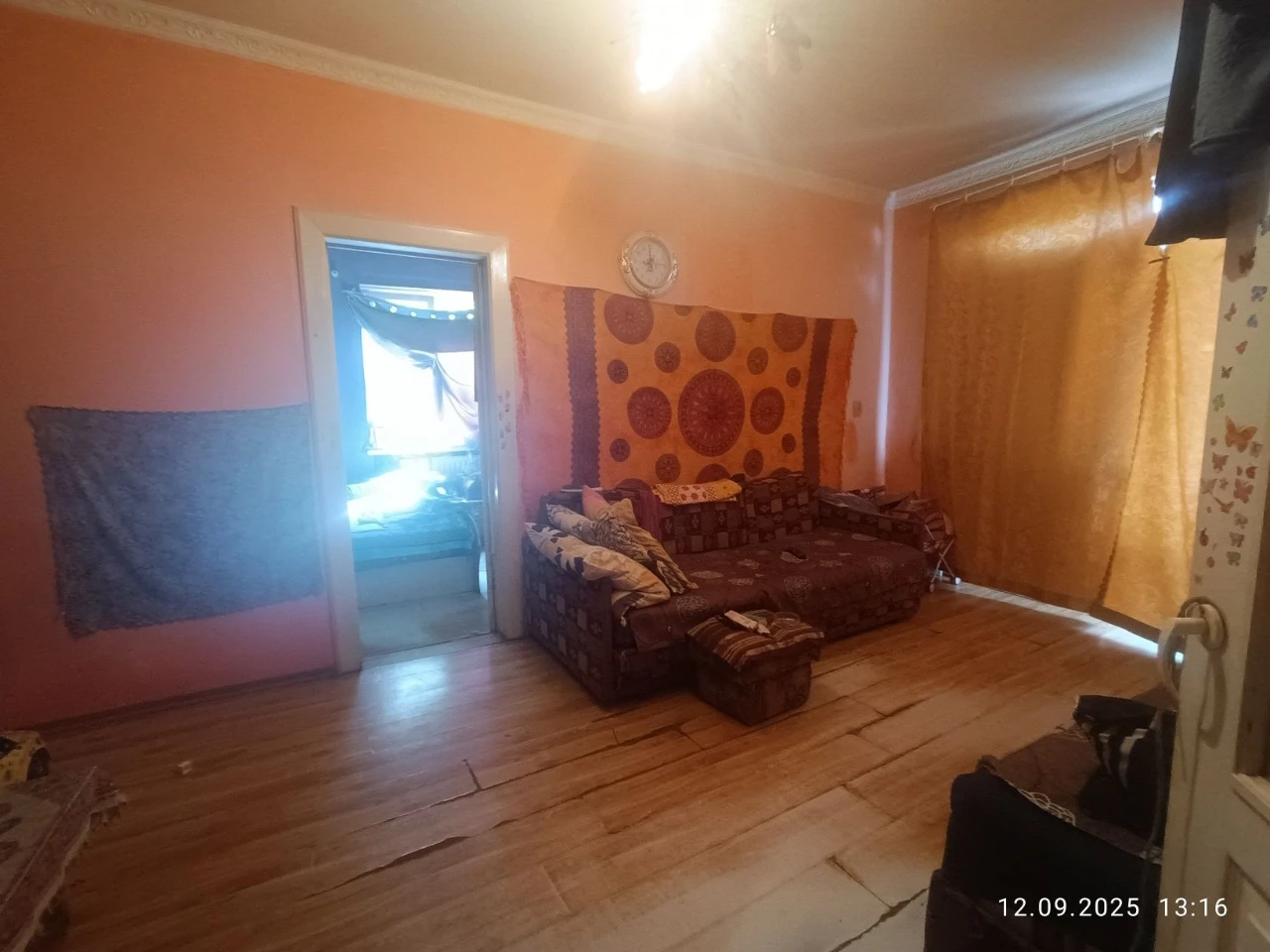 Продаж 2кім квартири 2/3