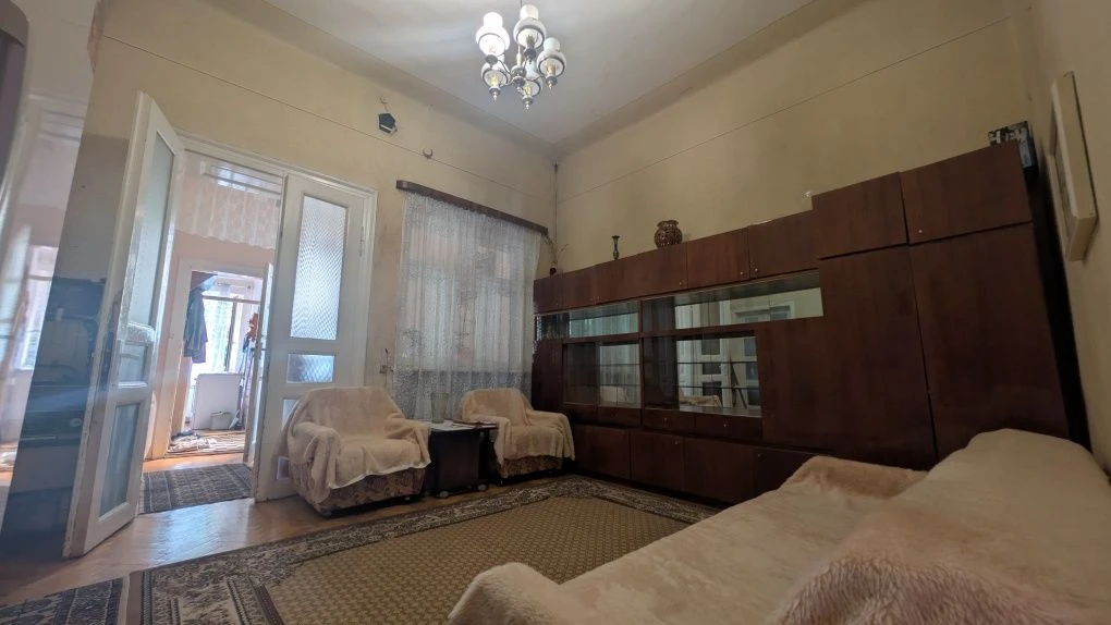 Продаж 3-х кімнатної квартири вул.Сільвая