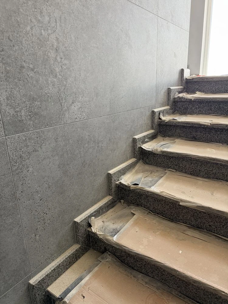 Продається двохкімнатна квартира