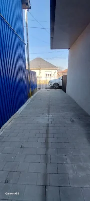 For sale, two-story new building in the city of Mukachevo, Warsaw Street.