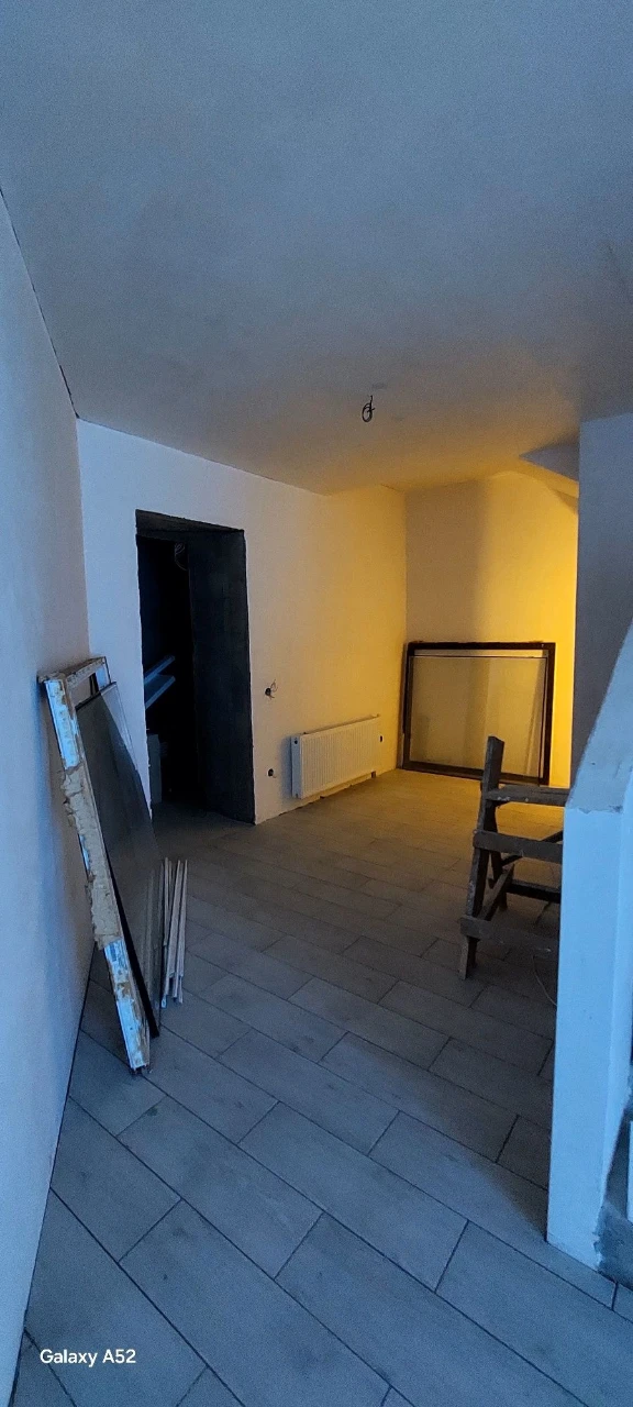For sale, two-story new building in the city of Mukachevo, Warsaw Street.