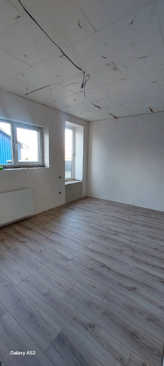 For sale, two-story new building in the city of Mukachevo, Warsaw Street.
