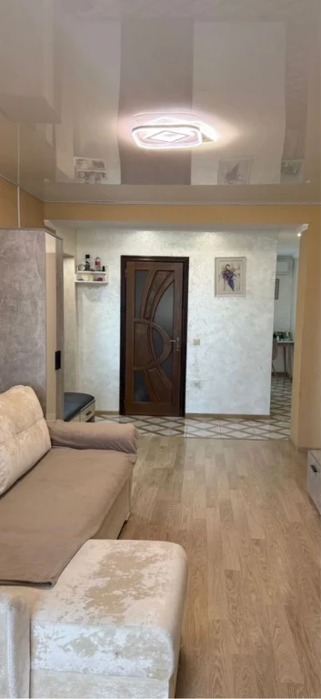 Продается трехкомнатная квартира