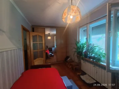 Продаж ДВО кімн Квартири  1/5 ДОСИ