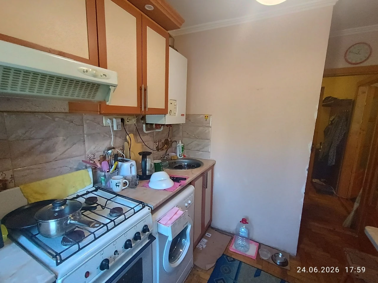 Продаж ДВО кімн Квартири  1/5 ДОСИ